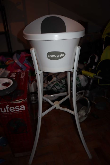 Banheira bebé Shnuggle com suporte