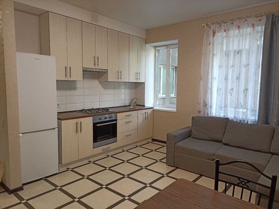 Шпиталь 1 хв пішки. Подобово квартира м.Наукова. Харків центр,