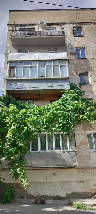 Просторі апартаменти в історичному центрі Вінниці