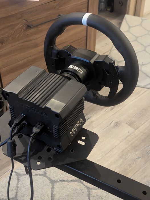 Zestaw MOZA R5 + pedały SR-P (load cell) + sprzęgło + shifter + stojak ...