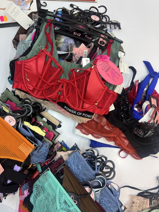 Hunkemoller жіноча білизна, Голандія, стру оптом, гуртівня білизни