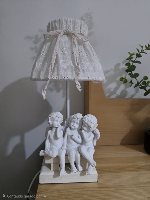 Vendo candeeiro de mesa