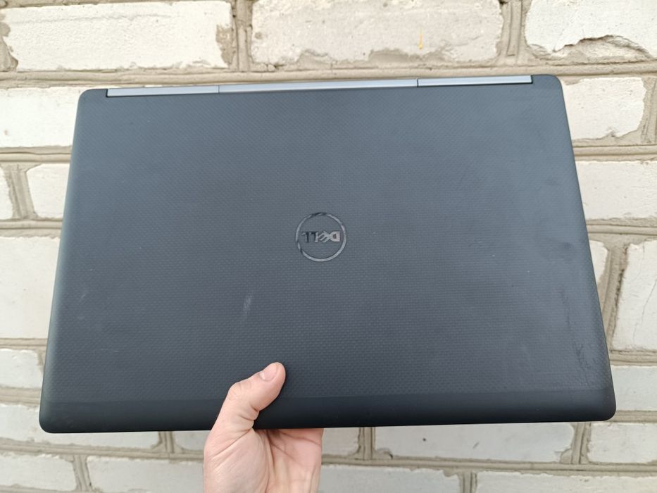 Ідеал, Ігровий ноутбук DELL (i7 7820HQ/32/512+1000/P3000 6GB)