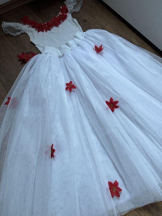 Strój baletowy: paczka romantyczna + body + ozdoba do włosów