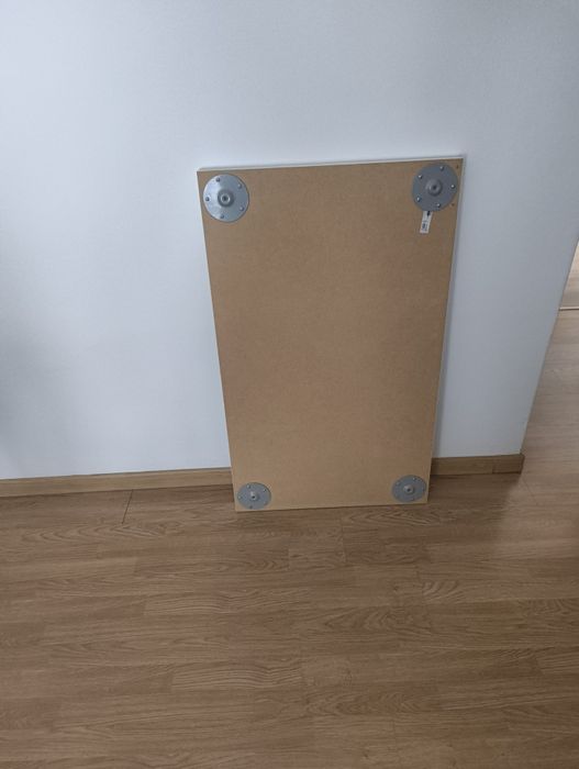 Tampo de mesa e cadeiras IKEA