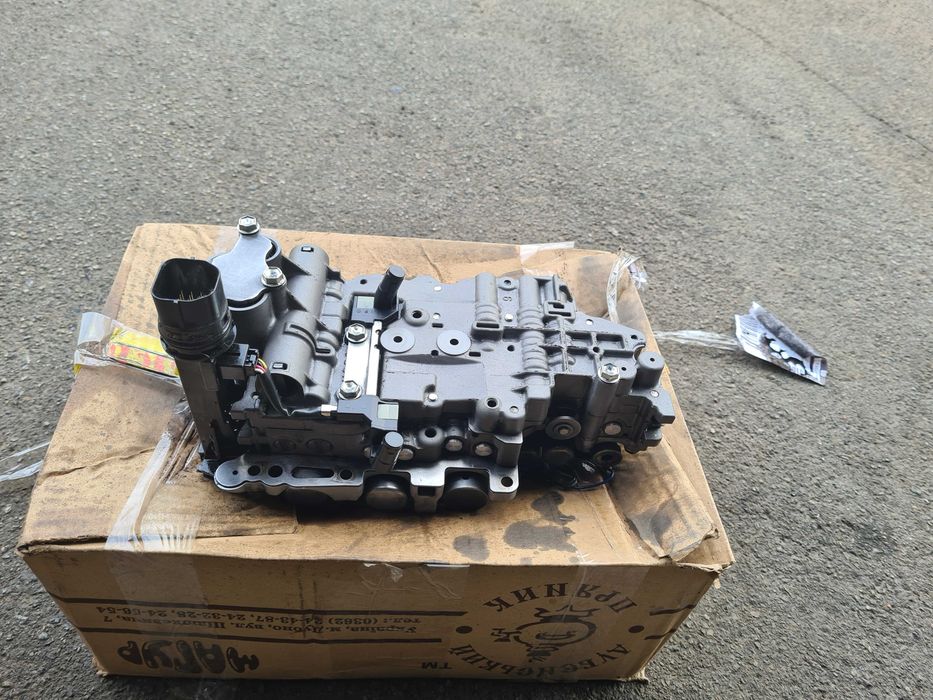 Гидроблок блок клапанов солиноиды u660 Камри рав4 лексус rx es оригинал