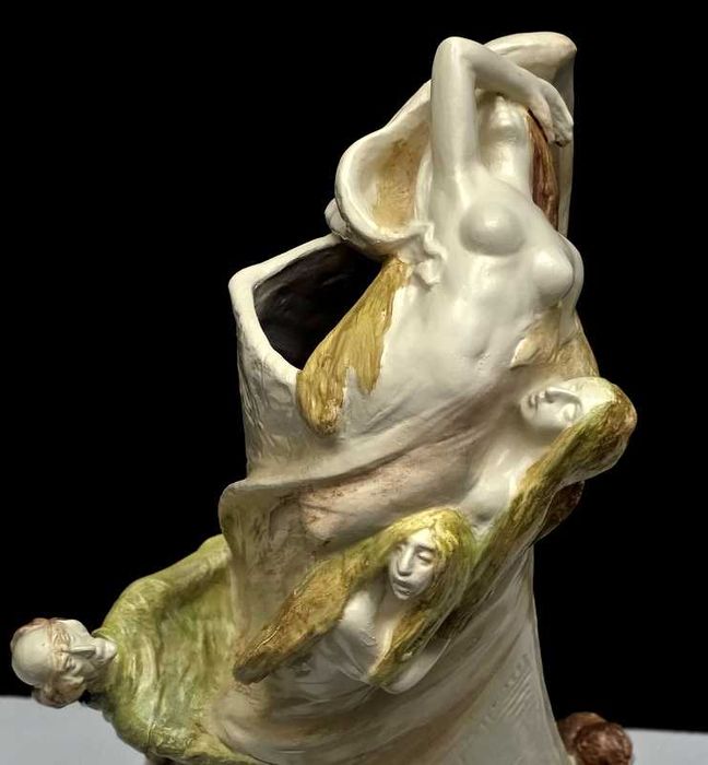 Duży secesyjny wazon - rzeźba - RUSAŁKI WODNE - NIMFY - ok.1905 r