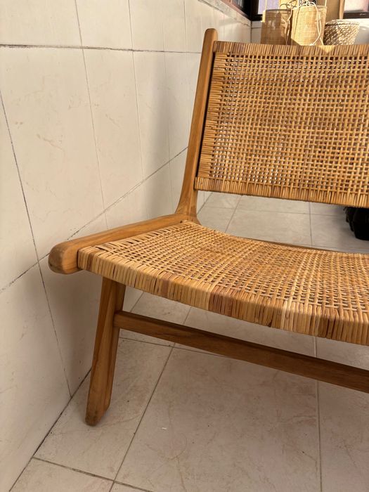 Poltrona Gato Preto em madeira e rattan