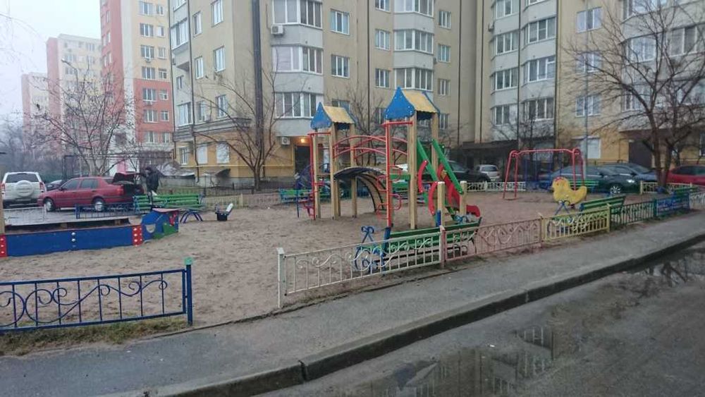 Продаж 2-кімн. квартири (74,4 м2) в м.Вишневе Київської обл. 70 000$