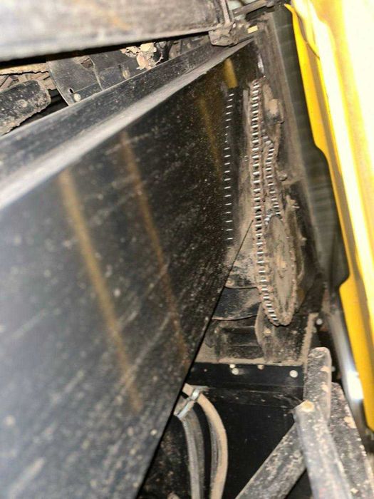 Комбайн New Holland CX8080