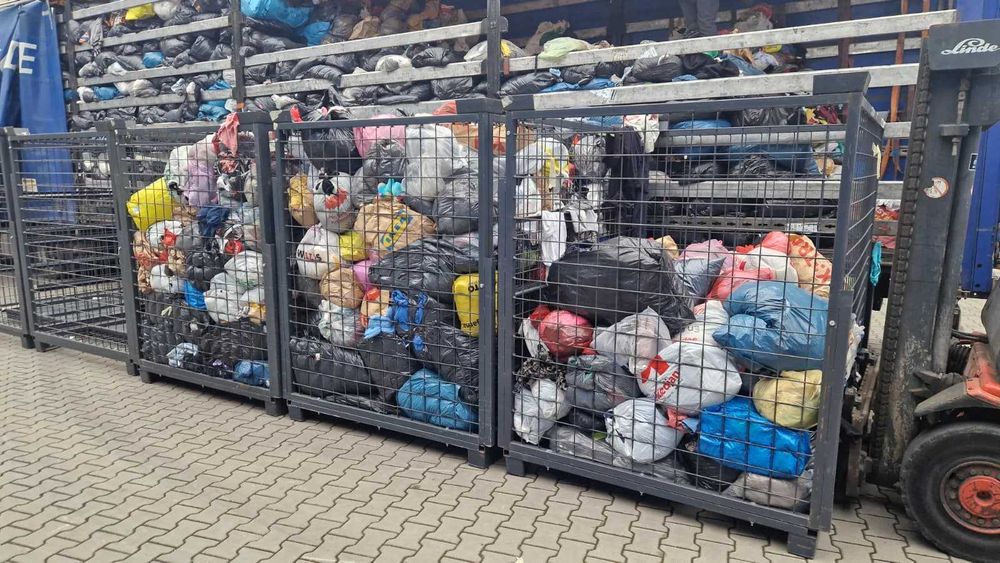 Odzież używana niesortowana ze Szwecji - Bezpośredni importer!