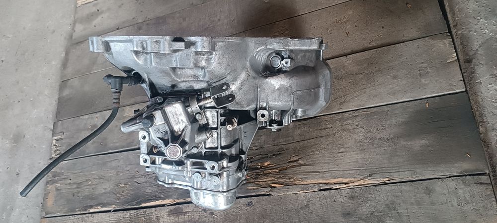 КПП,МКПП,коробка передач Опель Комбо,Астра Ж F17W355 Корса,Тігра.Opel.