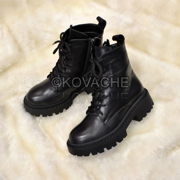 Жіночі натуральні  черевики шкіряні замшеві  демісезонні р. 35 23 см