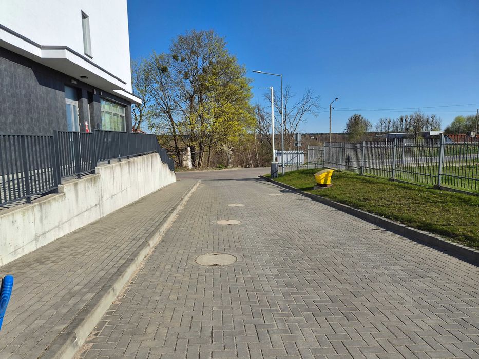 Na wynajem hala produkcyjna z zapleczem socjalnym