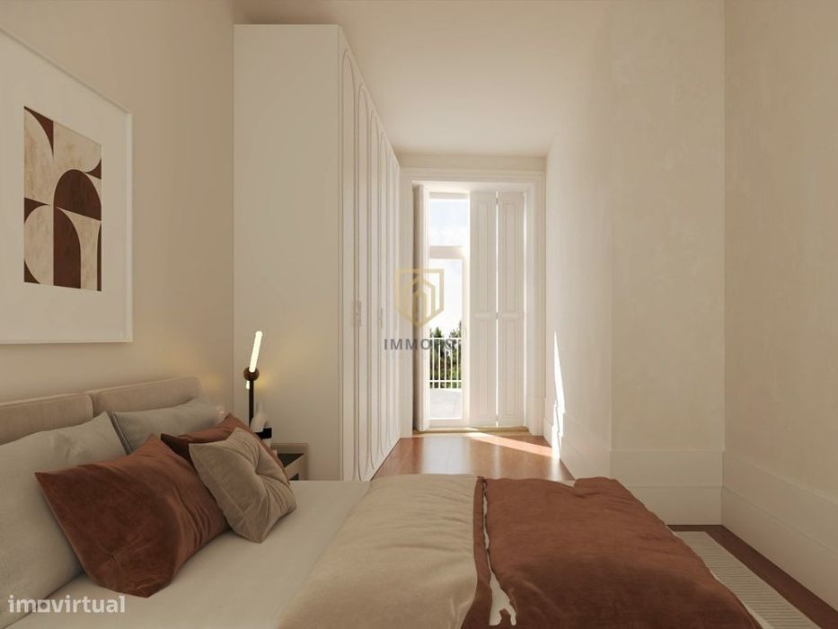 Apartamento T2 duplex com jardim em Cedofeita no centro do Porto
