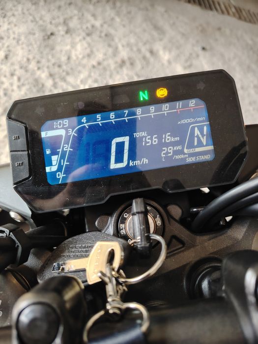 Sprzedam hondę CB125R