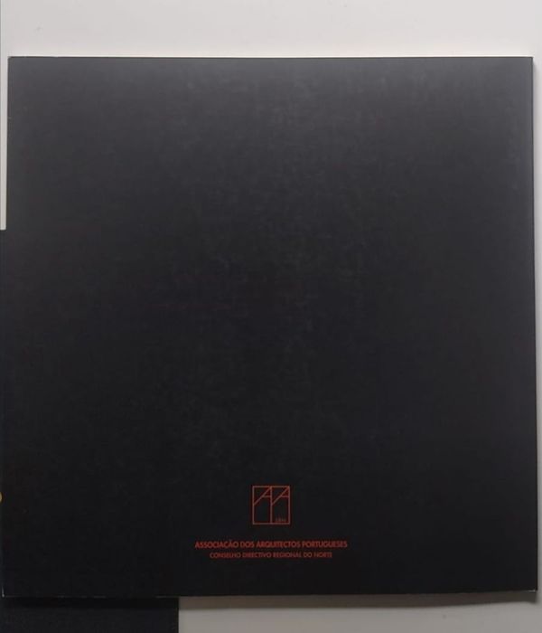 Livro "Pedro Ramalho - Projectos e obras de 1963 a 1995"