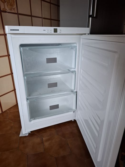 Arca Congeladora vertical Liebherr