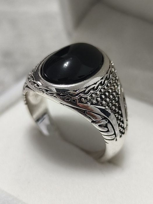 Anel Black Eye Vintage
