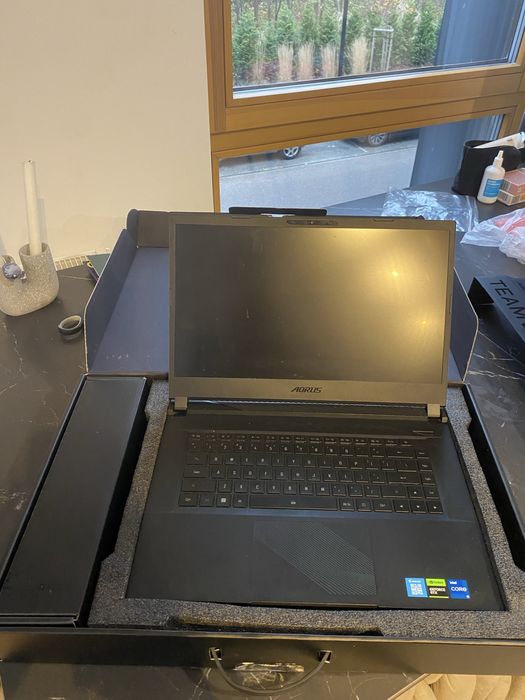 Laptop Aorus 360hz