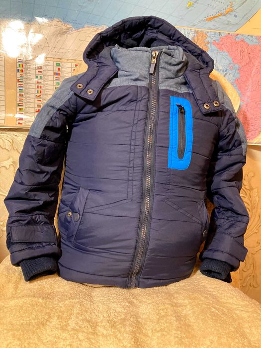 Куртка  мальчику  6 лет еврозима