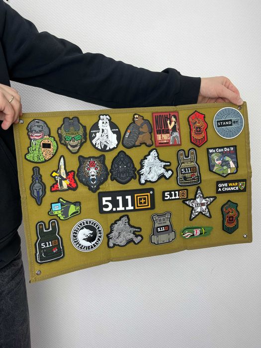 Патч-панель для зберігання патчів та шевронів