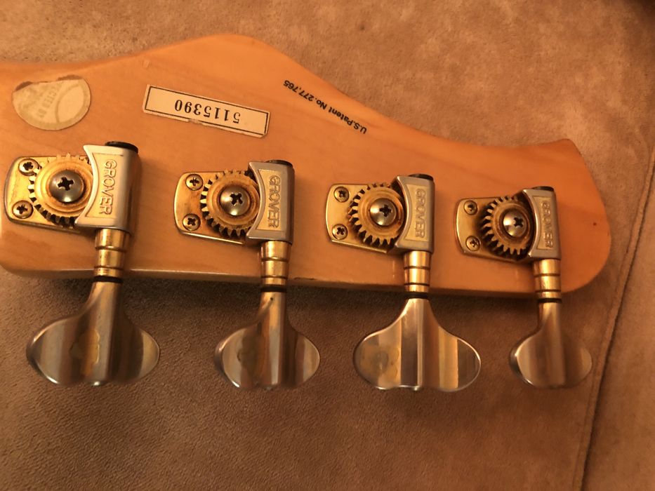 Gitara basowa Fame by Hondo