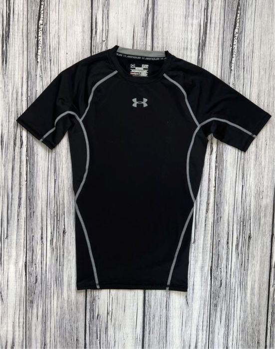 Компрессионная, термо футболка Under Armour