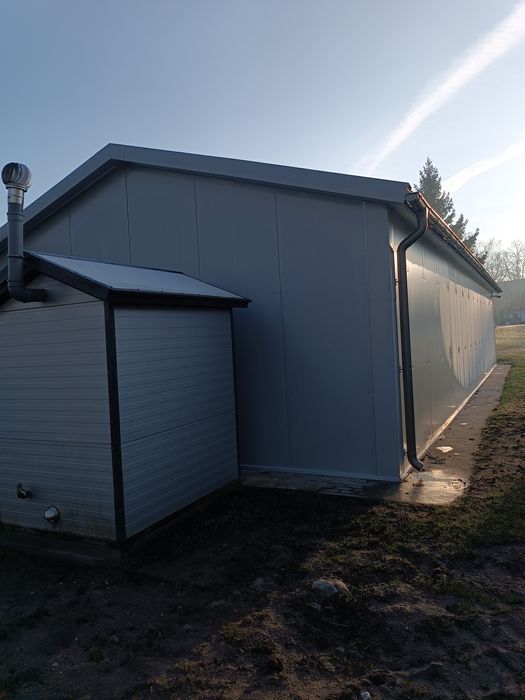 Hale wiaty Konstrukcje stalowe OBORY