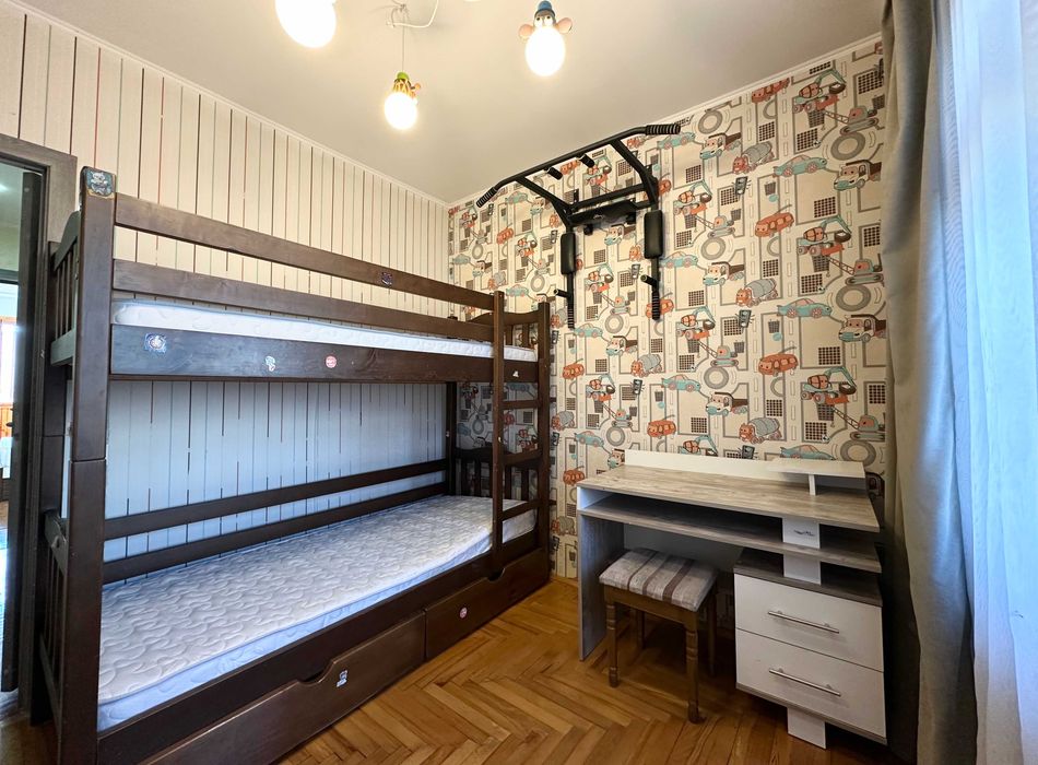 Продаж!Чудова 3км квартира з меблями та технікою біля Арсену.4 поверх