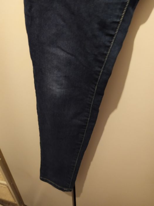 Spodnie jeans rurki damskie TU 12