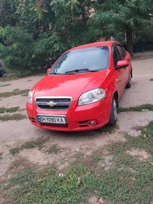 Машина Chevrolet Aveo