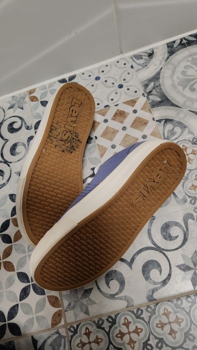 Trampki Levi's r. 38 / 24 cm niebieskie