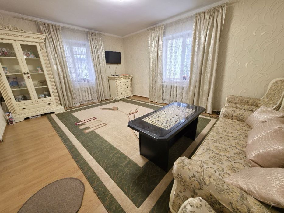 Продам теплый дом 120 м.кв. Клочко. Левый берег. С мебелью и техникой