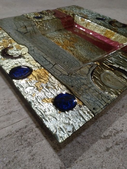 Decorative Plate442793196185210881