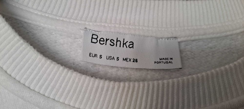 biała bluza Bershka r.S/36