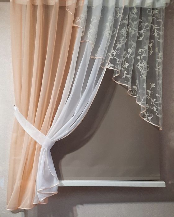 Тюль на кухню (різні кольори))