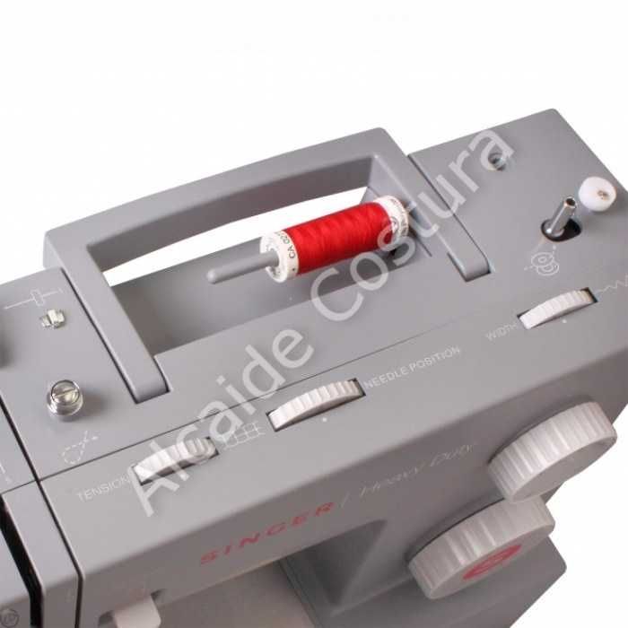 Máquina de costura SINGER heavy duty 4432