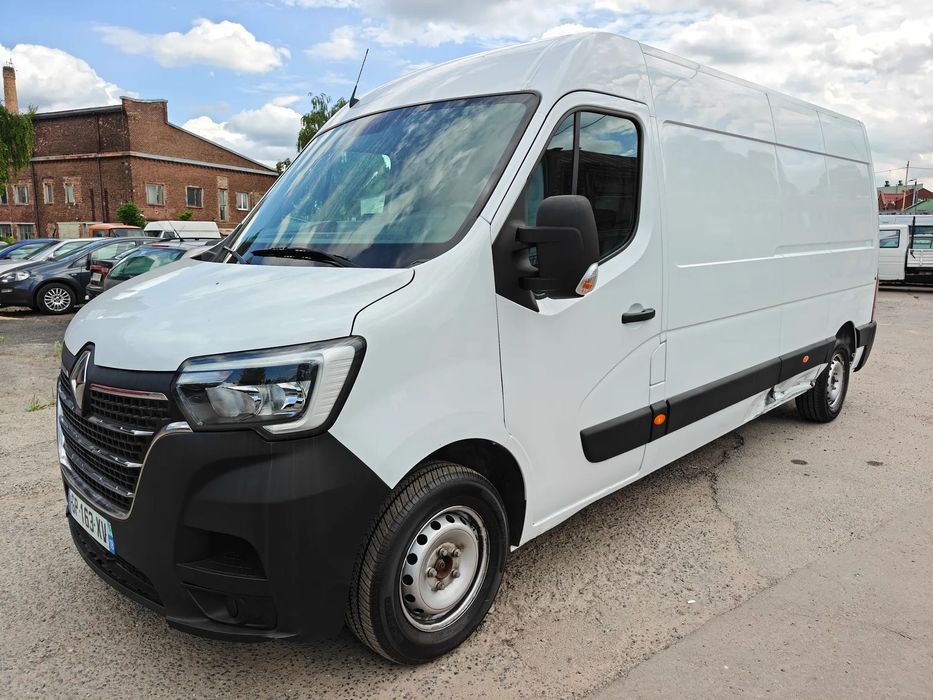 Renault Master  Renault Master long L3H2 pełny 2023r niski przebieg 113.000 km