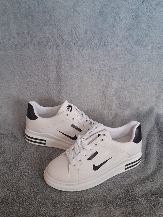 Buty damskie nowe