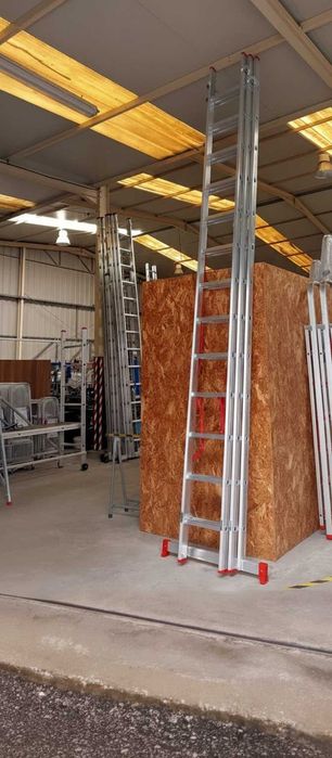 Escada Tripla Alumínio 3.5m (8.5m Úteis) Degrau Quadrado Nova Fábrica