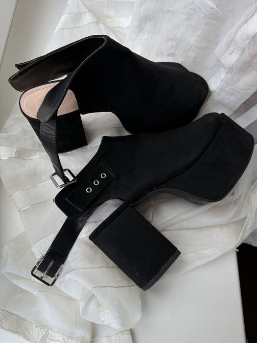 Босоножки высокая платформа