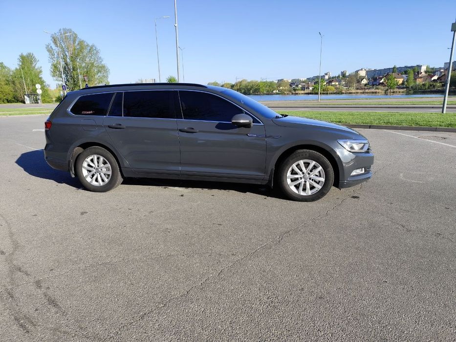 Volkswagen Passat 2017 VIN WVWZZZ3CZJE124865 фото оголошення 9 з 21