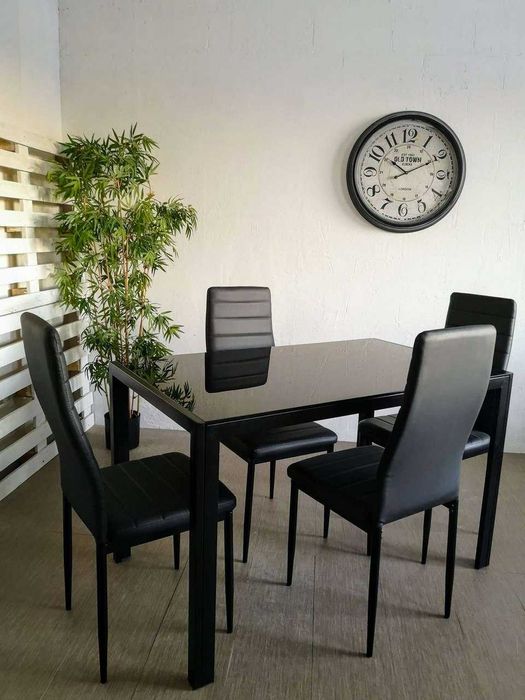 Mesa de jantar preto 4 cadeiras - Liquidação - envio gratis