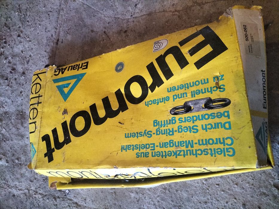 Łańcuchy śniegowe do samochodu