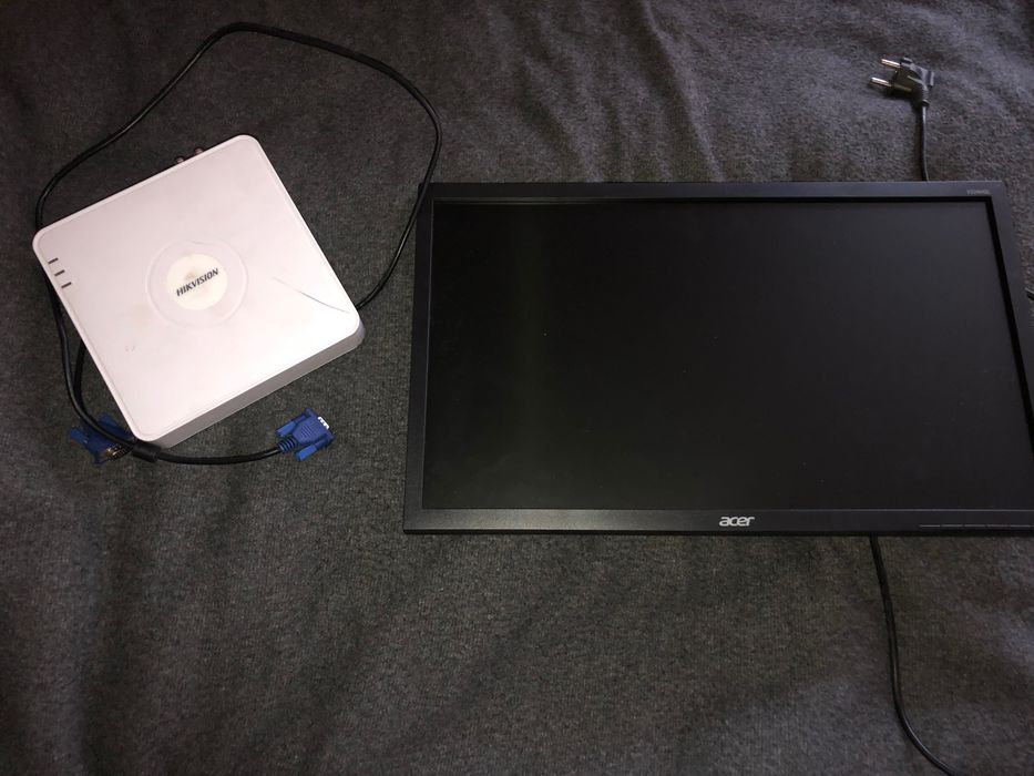 Монітор Acer v226hql та відеореєстратор Hikvision iDS-7104HQHI-M1/S 4-канальний