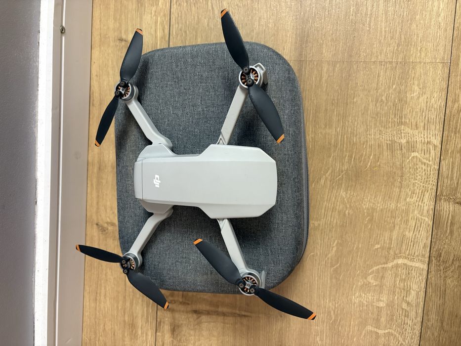 Dron dji mini 4k