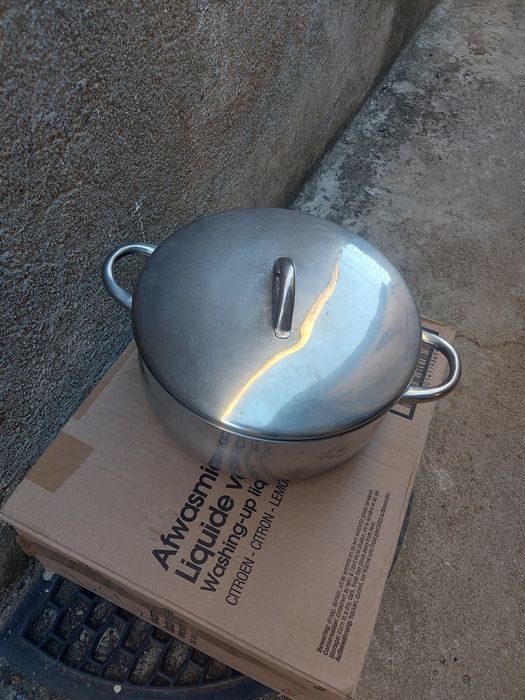 Caçarola (tacho) inoxidável, Diâmetro 24cm, Altura 10cm 5 Litros.