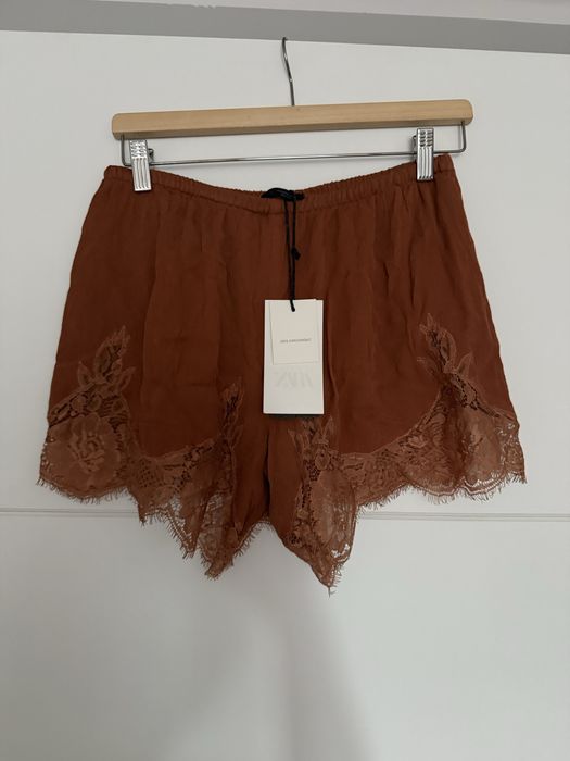 Spodenki z koronką viralowe zara
