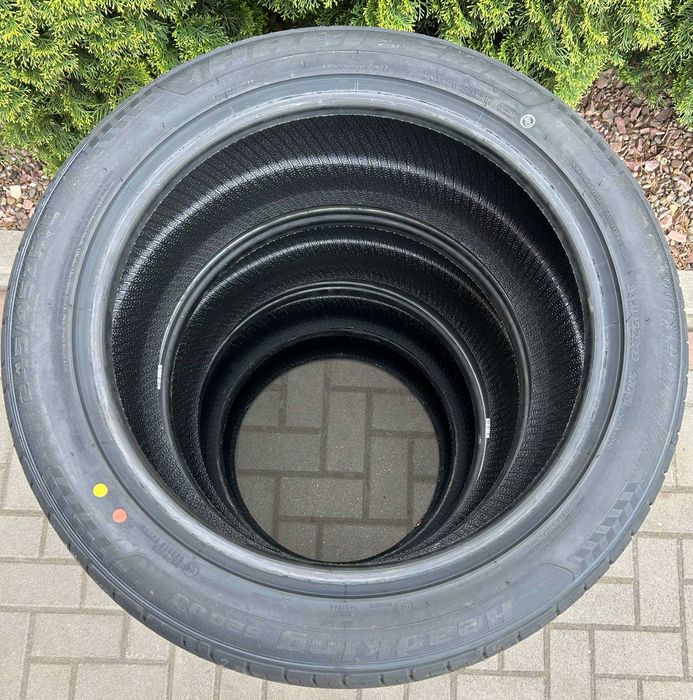 Шини 245/45 ZR18 100W Habilead HeadKing S2000